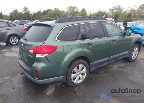 2010 Subaru Outback 2.5I Premium z USA, uszkodzony, nr VIN 4S4BRCGCXA3376992